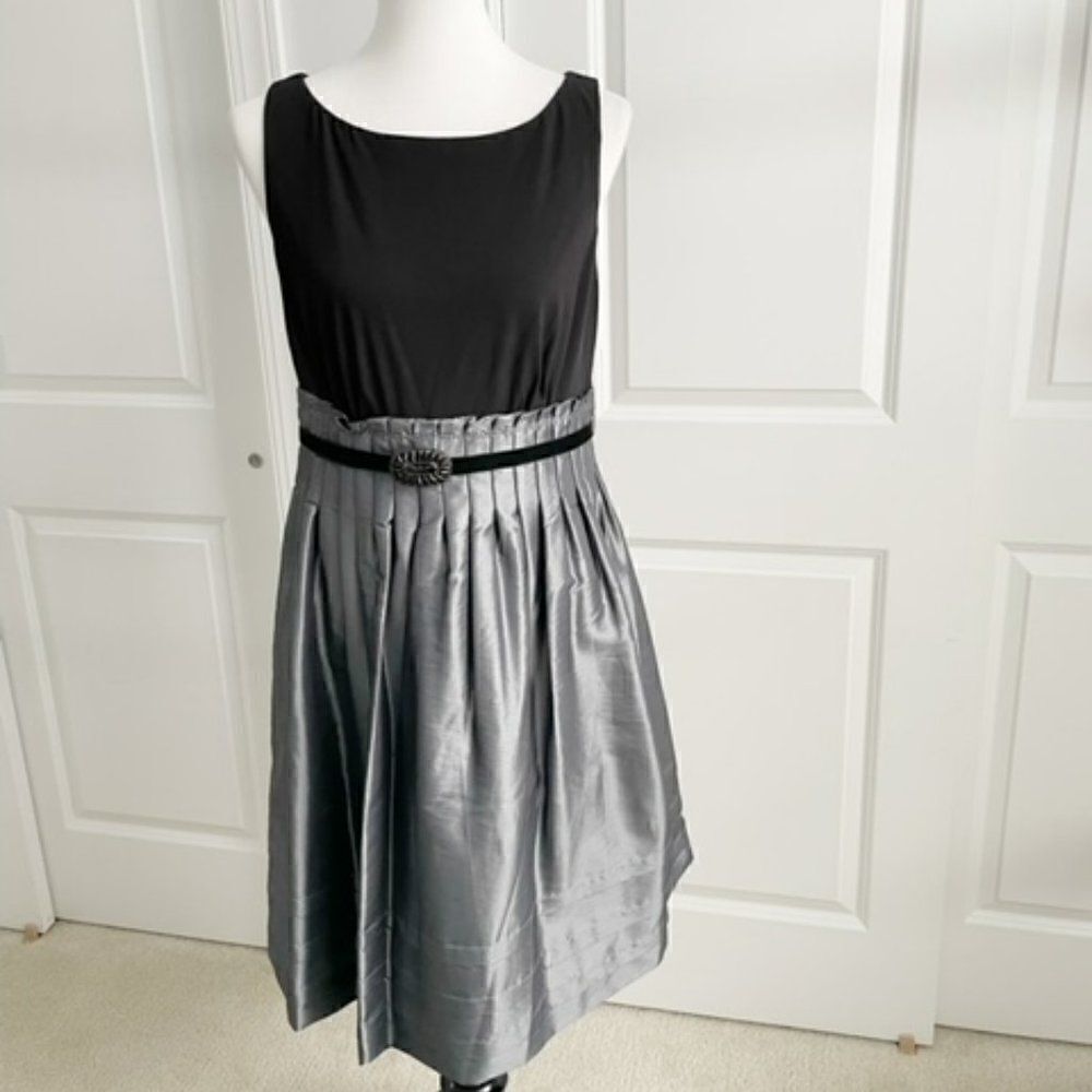 Jessica Simpson Black Silver Sleeveless Pleated Dress with Belt Tulle Size 12